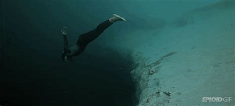 Diving into the Abyss: Exploring the Unknown Depths of the Mysterious Dark Sea