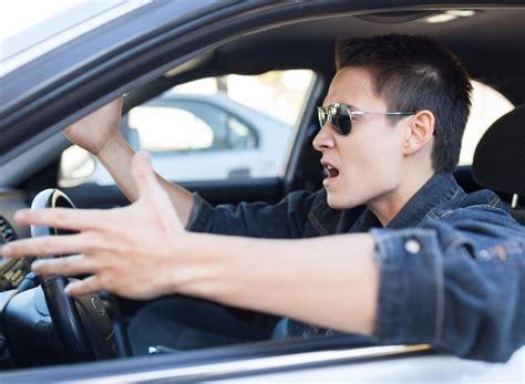 Diving into the Mind: Psychological Factors Behind Driver Aggression