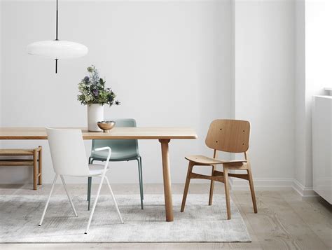 Diving into the World of Wooden Chairs: Unveiling their Timeless Allure