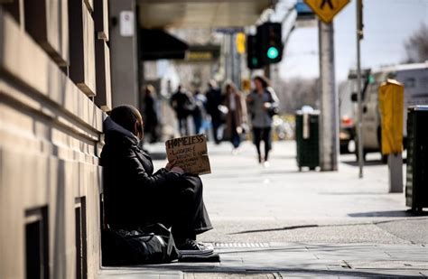 Does Dreaming of Homelessness Reflect Real-Life Concerns?