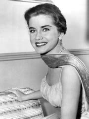 Dolores Hart Biography