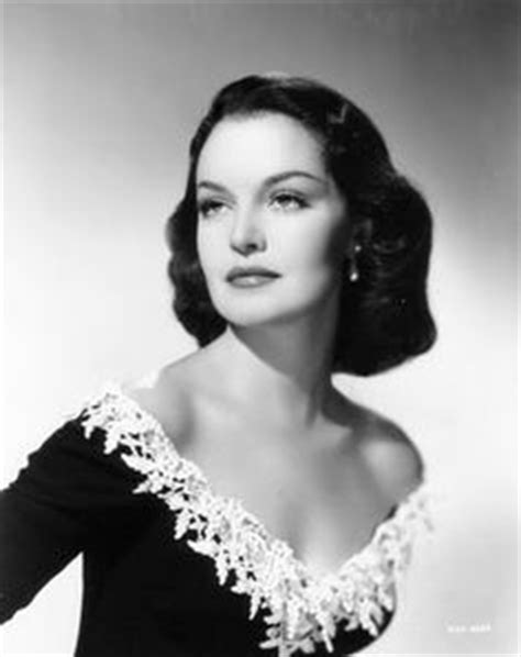 Dorothy Hart: A Timeless Beauty Icon