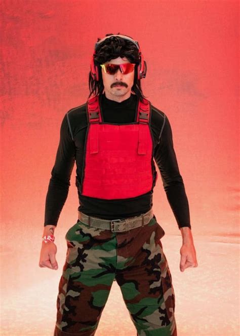 Dr DisRespect's Physique and Appearance