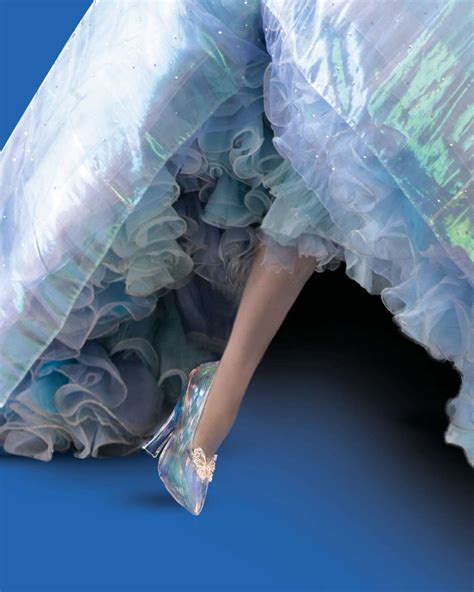 Dreams of a Splintered Cinderella Shoe: Exploring the Symbolic Depth and Interpretation of a Fragmented Fairytale Footwear