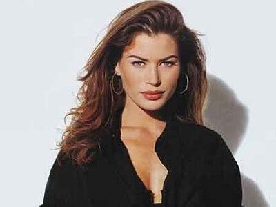 Early Life and Career Beginnings of Carre Otis