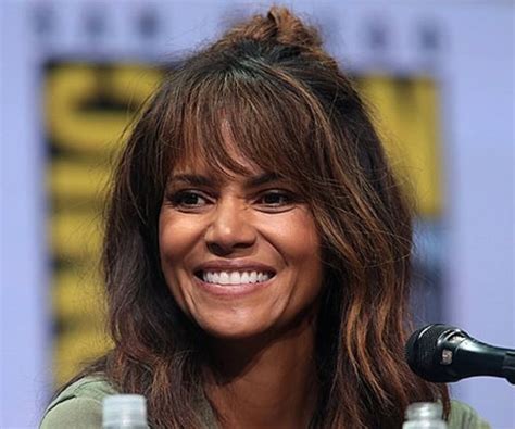 Early Life and Childhood: A Glimpse into Halle Berry's Formative Years