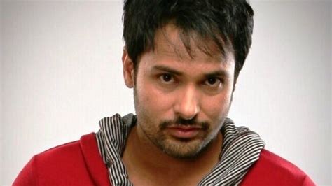 Early Life and Childhood of Amrinder Gill