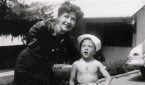 Early Life and Childhood of Dustin Hoffman