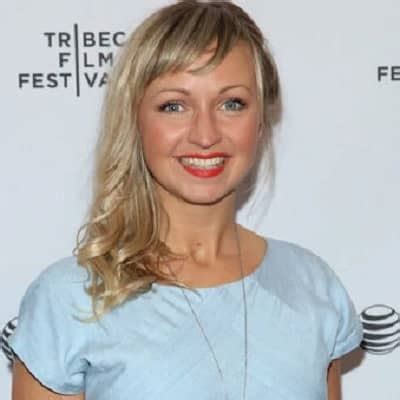 Early Life and Education of Ashleigh Ball