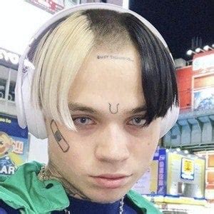 Early Years and Childhood of Bexey Mar