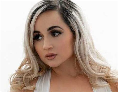 Discover Evette Marie: Biography, Age, Height, Body Stats, Net Worth