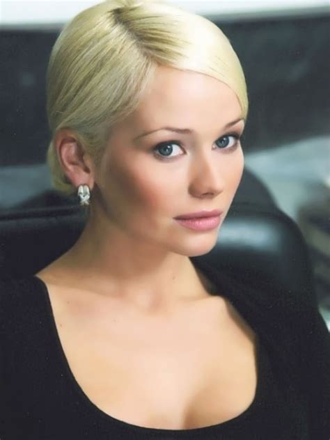 Elena Korikova: A Prominent Actress