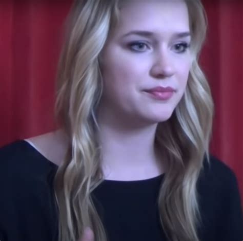 Elizabeth Lail Biography: Early Life and Education