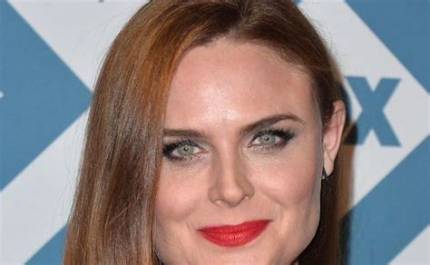 Emily Deschanel's Height and Body Measurements