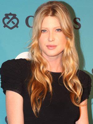 Emma Booth Body Measurements: Height, Figure