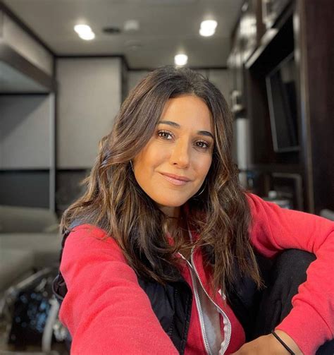 Emmanuelle Chriqui: Fan Following and Social Media Reach