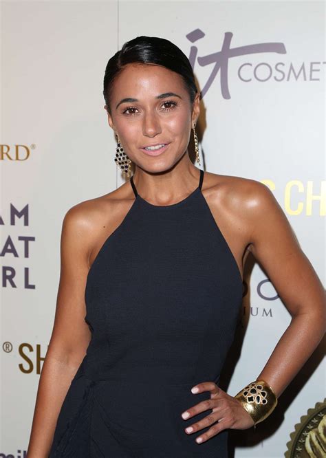 Emmanuelle Chriqui: Style and Fashion Choices