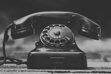 Emotional Bond: The Significance of Telephones in Dream Interpretation