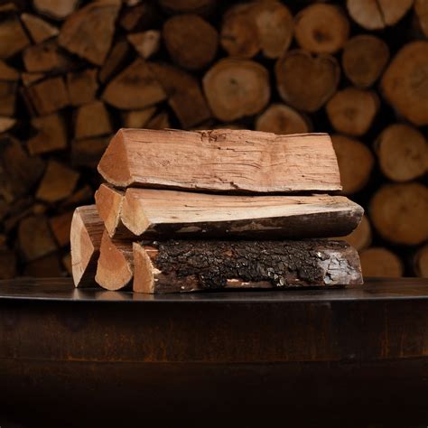 Enhancing Flavor and Authenticity with Firewood