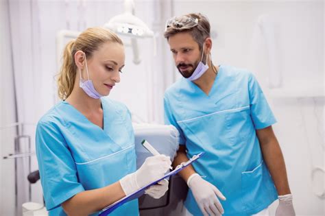 Enhancing Patient Comfort: The Advantage of Women Dentists