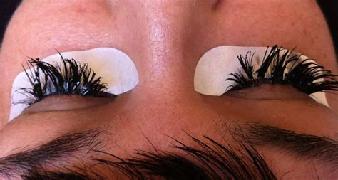 Enhancing Your Eyelashes with Eyelash Extensions