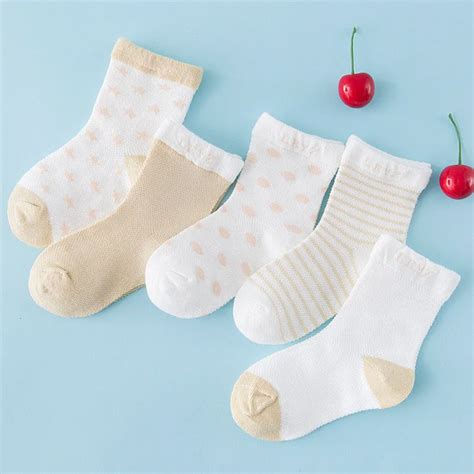 Ensuring Optimal Comfort for Your Little One with High-Quality Socks