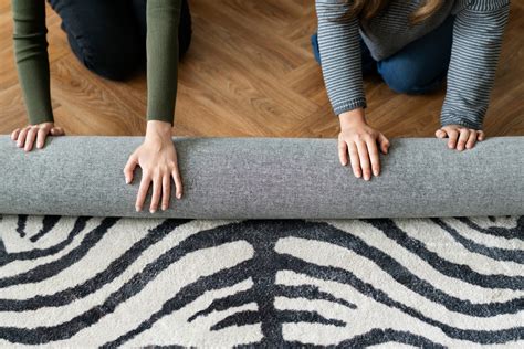 Essential Tips for Maintaining and Prolonging the Lifespan of Your Carpets