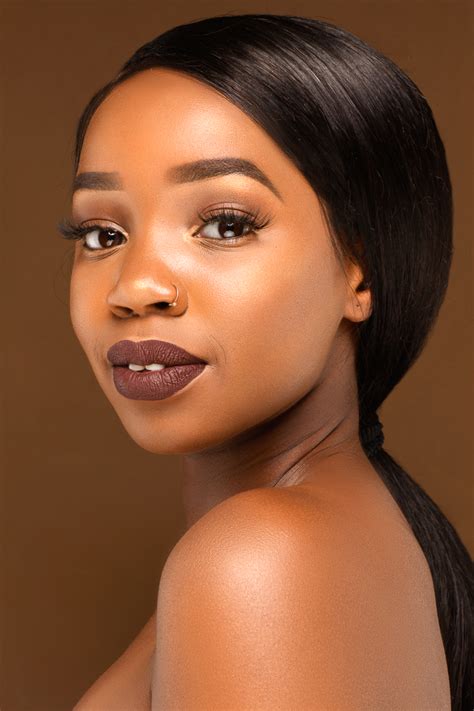 Examining Joanna Kinuthia's Signature Makeup Looks