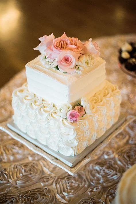 Expert Advice: How to Ensure Your Wedding Cake is as Perfect as Your Wedding Day