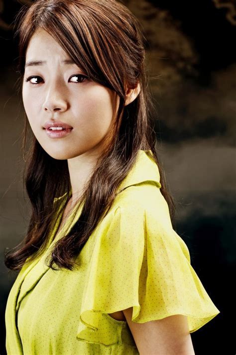 Explore Han Ji Hye's Age and Biography