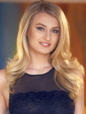 Explore Natalia Starr's Body Measurements and Statistics