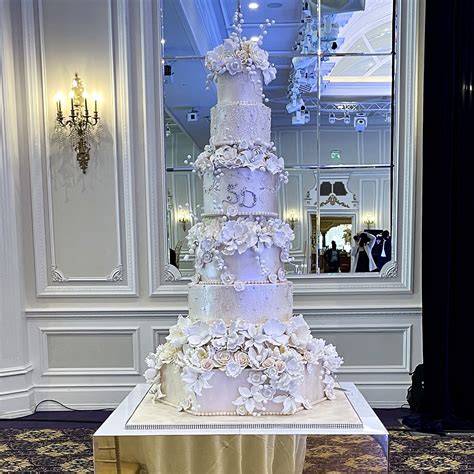 Exploring Cake Culture: Exquisite Wedding Cake Traditions Around the Globe