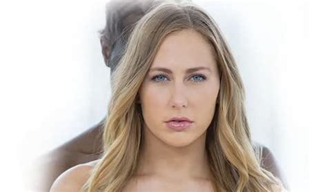 Exploring Carter Cruise's Stature and Physical Attributes