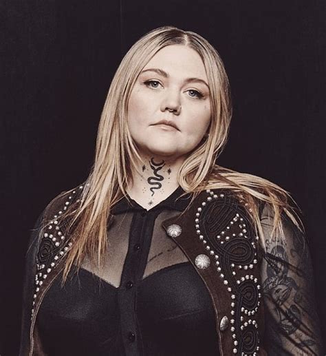 Exploring Elle King's Stature, Physique, and Style Sense