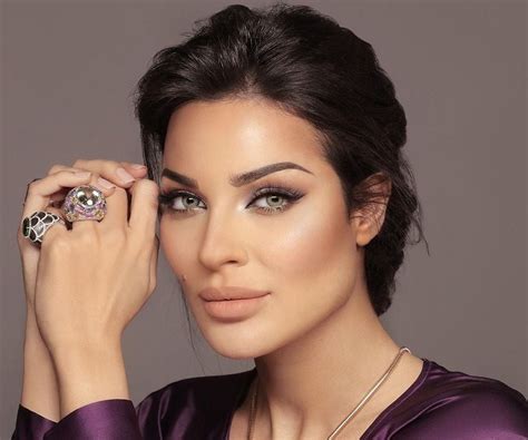 Exploring Nadine Nassib Njeim's Age and Height