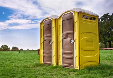 Exploring Options for Portable Toilet Solutions in Outdoor Activities and Events