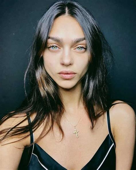 Exploring Zhenya A Sasha's Net Worth