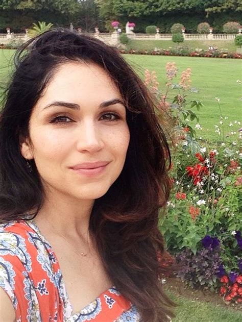 Exploring the Ageless Beauty of Lela Loren