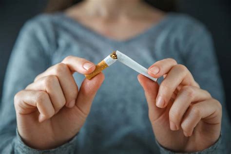 Exploring the Connection between Stress and Smoking Dreams