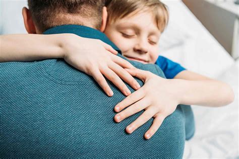 Exploring the Emotional Impact of a Father's Affectionate Peck in Dreams