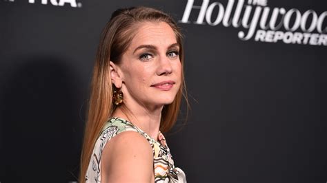 Exploring the Financial Status of Anna Chlumsky