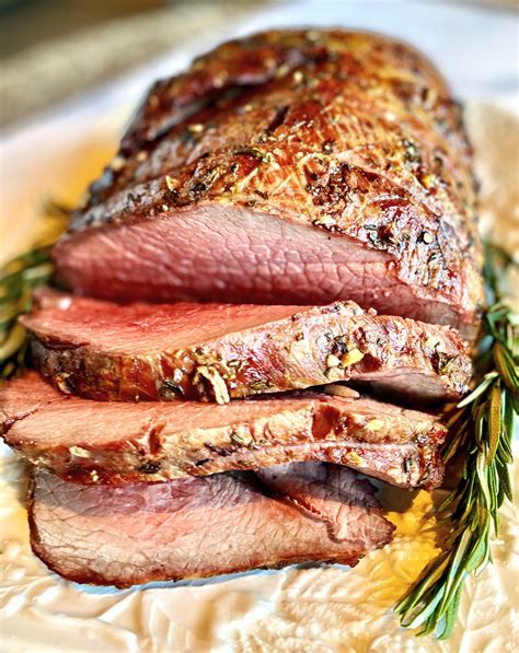 Exploring the Finest Selections of Savory Roast Beef: A Carnivore's Handbook