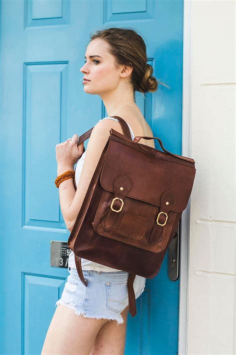 Exploring the Functionality and Style of the Ideal Satchel