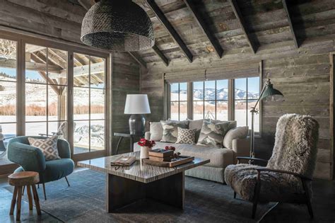 Exploring the Ideal Location for Your Envisioned Rustic Abode