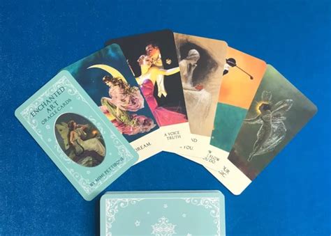 Exploring the Influence of Tarot Cards in Interpreting Dreams