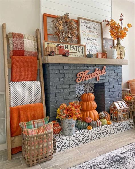 Exploring the Splendor of Autumn: Innovative Ways to Infuse the Warmth of Fall Foliage into Your Home Decor