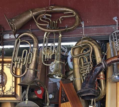 Exploring the Symbolism of Damaged Musical Instruments as a Reflection of Inner Conflict