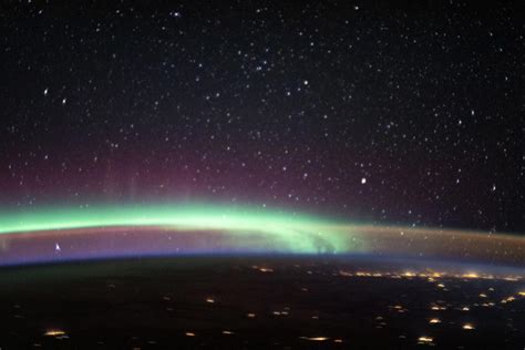 Exploring the Wonder of Colorful Atmospheric Phenomenon