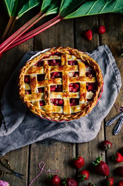 Exploring the World of Pie: From Delectably Sweet to Exquisitely Savory