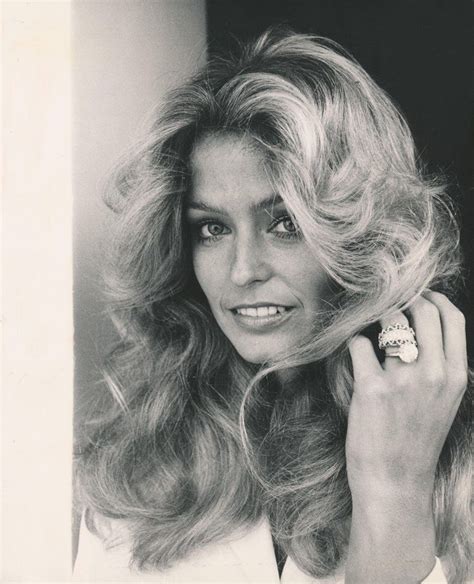 Farrah Fawcett: Beyond the Glamour